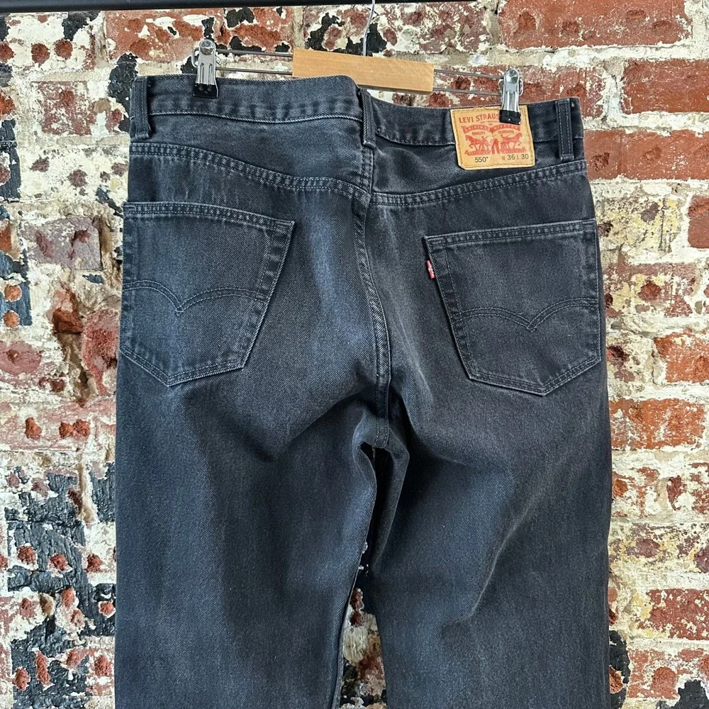 Levis 550 Black Red Tab Relaxed Tapered Mens Jeans 36x30